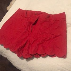 Loft red scalloped short